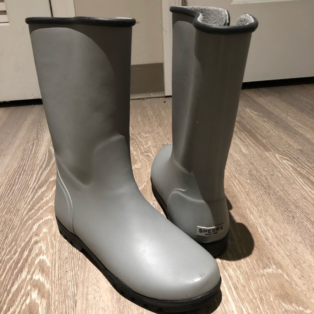 sperry rain boots
